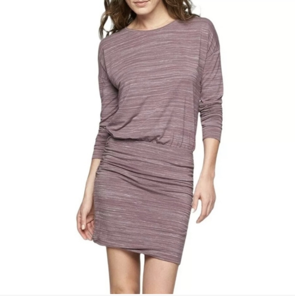 Athleta Avenues Purple long sleeve Ruched bottom dress size small
